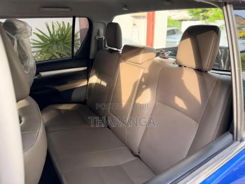 Toyota Hilux 2015 Pickup (Used)
