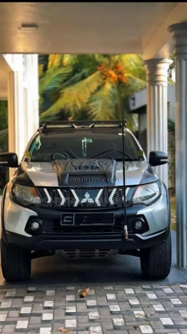 Mitsubishi L200 2016 Pickup (Used)