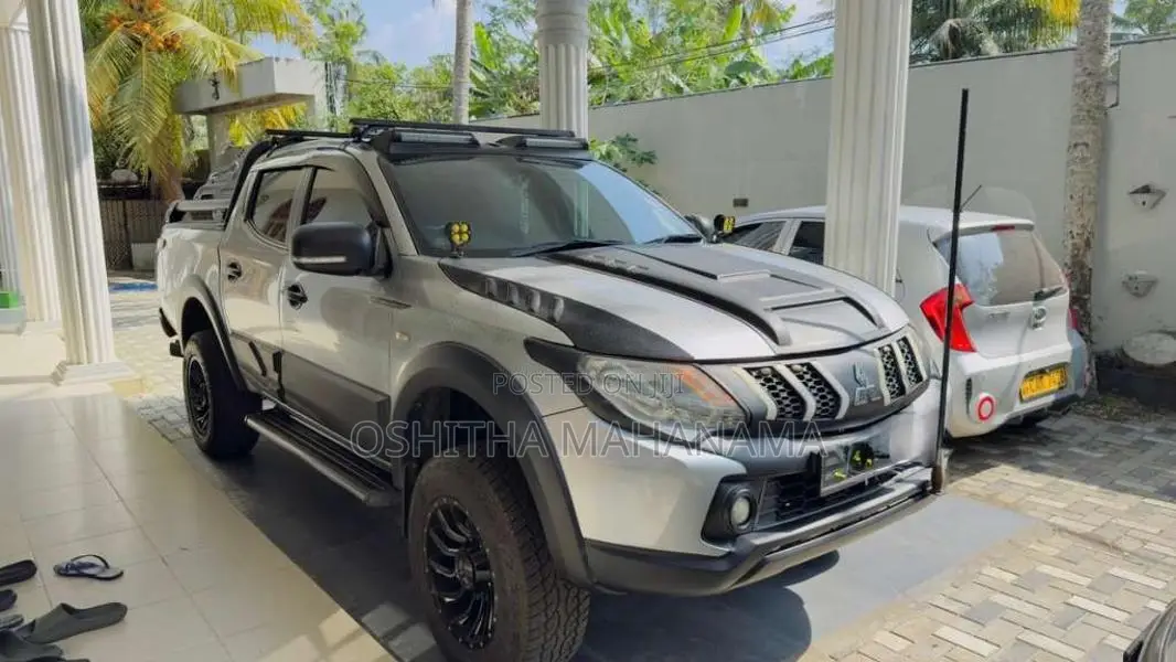 Mitsubishi L200 2016 Pickup (Used)