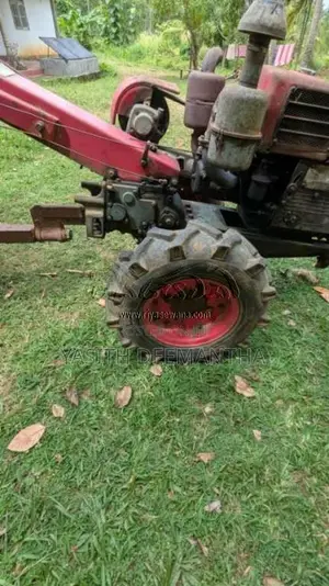 Other Sifang 2005 Tractor (Used)