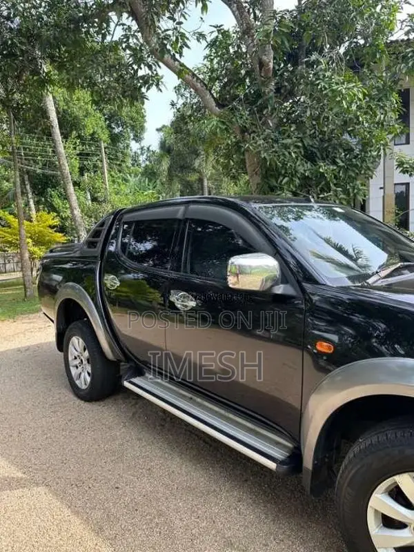Mitsubishi L200 Elegance 2007 Pickup (Used)