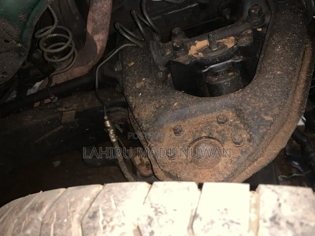 Toyota Hilux 2003 Pickup (Used)