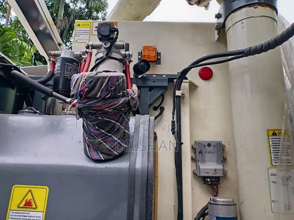 Yanmar Sumo 2025 Heavy-Duty (Used)