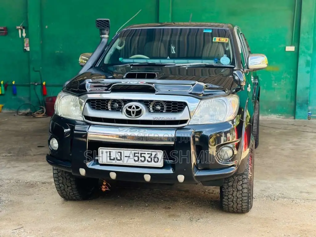 Toyota Hilux 2009 Pickup (Used)