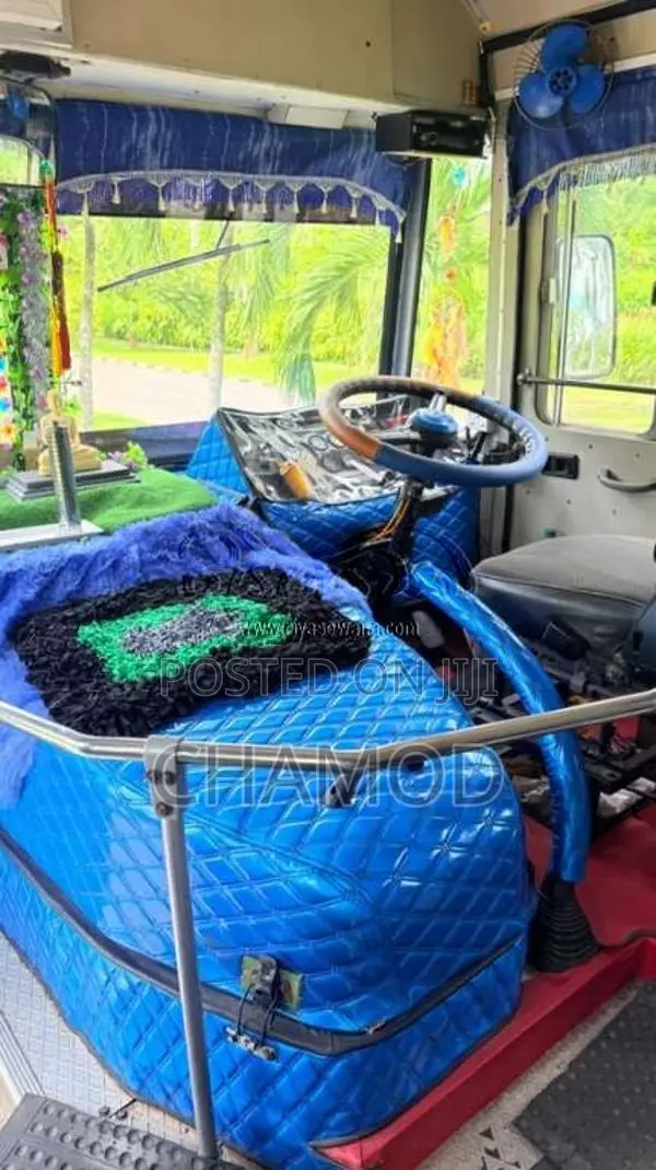 Ashok-Leyland Viking 2014 Bus (Used)