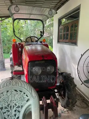 Massey-Ferguson 1540 2017 Tractor (Used)