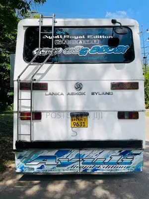 Ashok-Leyland Lenx 2011 Bus (Used)