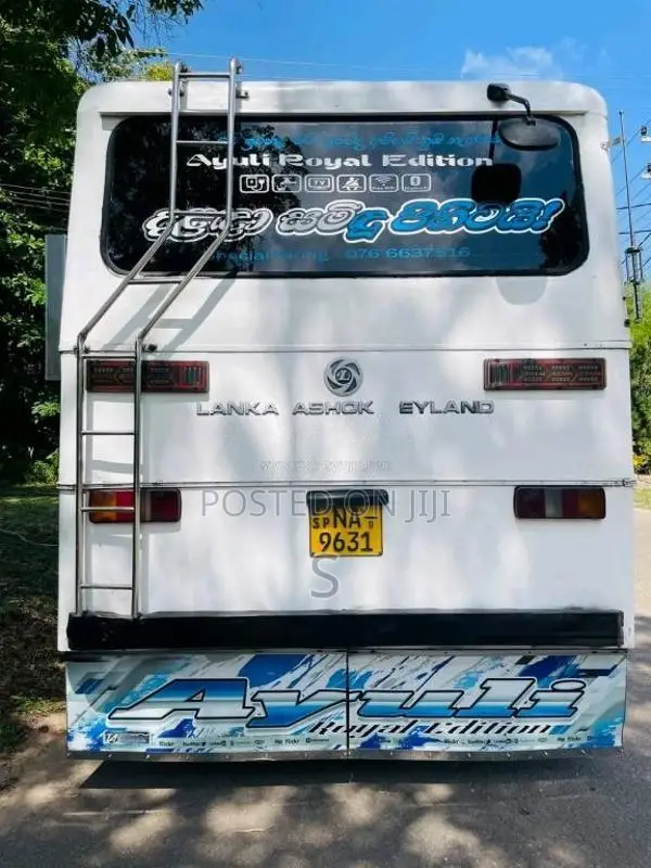 Ashok-Leyland Lenx 2011 Bus (Used)