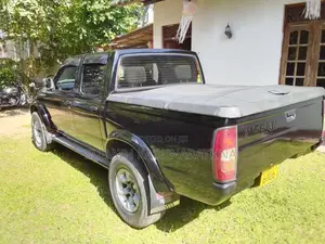 Nissan D22 1998 Pickup (Used)