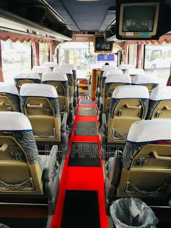 Mitsubishi Fuso 1996 Bus (Used)