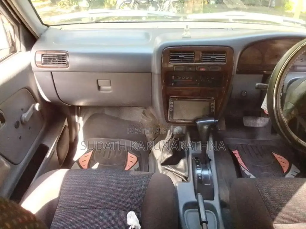 Nissan D22 1998 Pickup (Used)