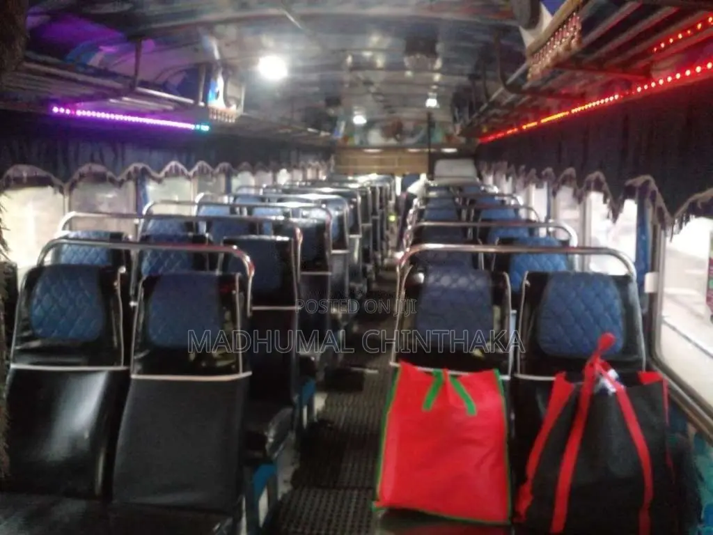 Ashok-Leyland Hino Power 2006 Bus (Used)