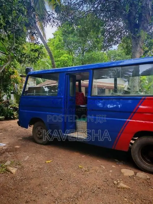 Mitsubishi Rosa 1979 Bus (Used)