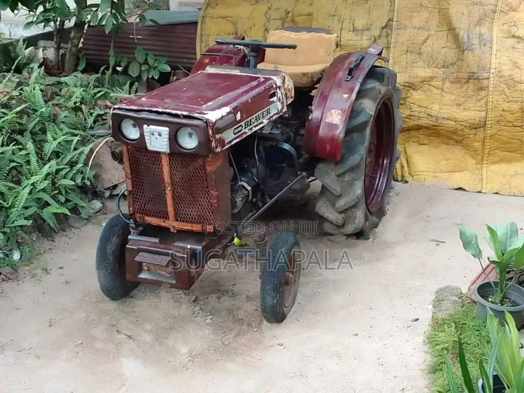 Mitsubishi Mitsubishi 2010 Tractor (Used)