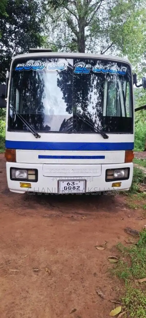 Mitsubishi Dolphin Fuso 1991 Bus (Used)