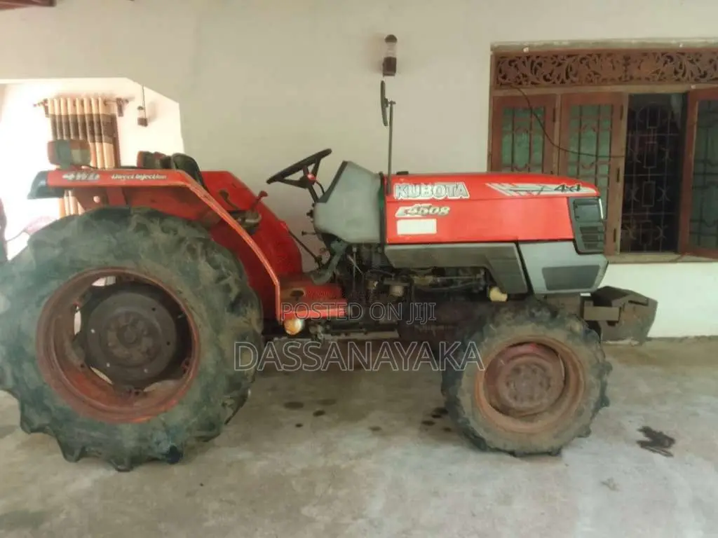 Kubota L4508 2019 Tractor (Used)
