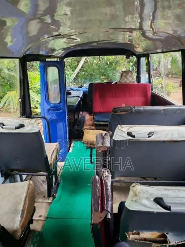 Mitsubishi Rosa 1979 Bus (Used)