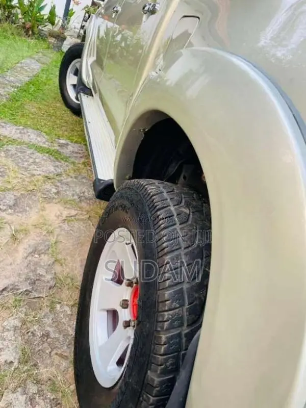 Toyota Hilux 2007 Pickup (Used)
