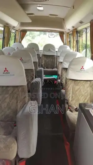 Mitsubishi Rosa 2012 Bus (Used)