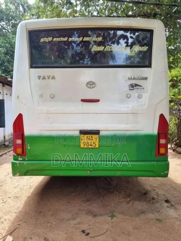 Tata Starbus 2010 Bus (Used)