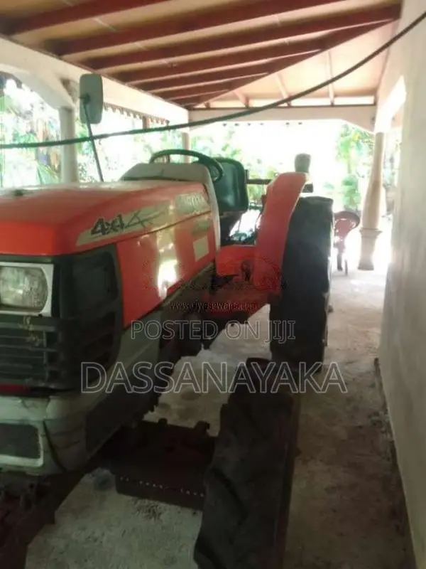 Kubota L4508 2019 Tractor (Used)