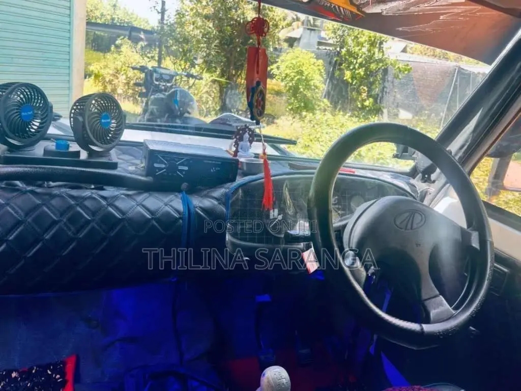 Mahindra Bolero Maxi Truck 2012 Pickup (Used)