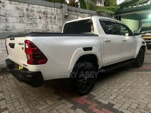 Toyota Hilux GR Sport 2024 Pickup (Used)