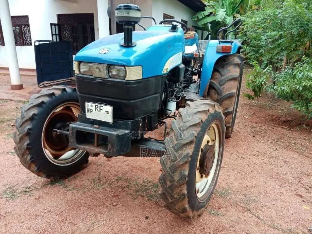 New-Holland 4710 4xwheel 2017 Tractor (Used)