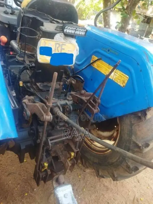 New-Holland 4710 4xwheel 2017 Tractor (Used)