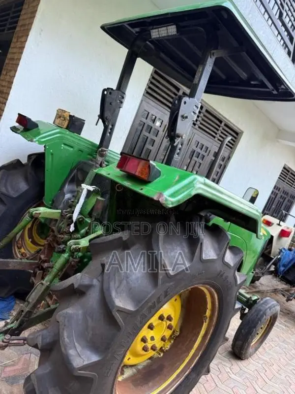 John-Deere 5047d 2021 Tractor (Used)