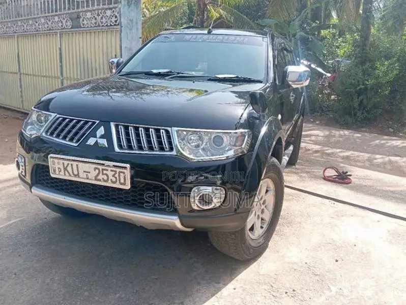 Mitsubishi Montero 2012 Pickup (Used)