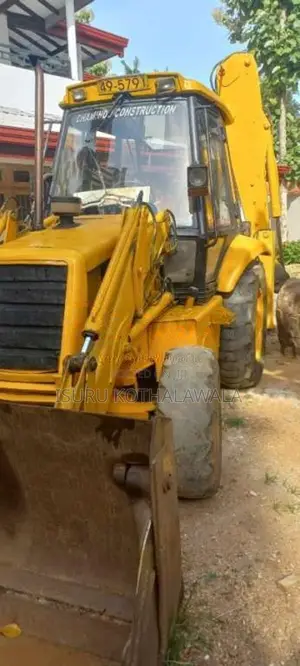 JCB 3CX 1995 Heavy-Duty (Used)