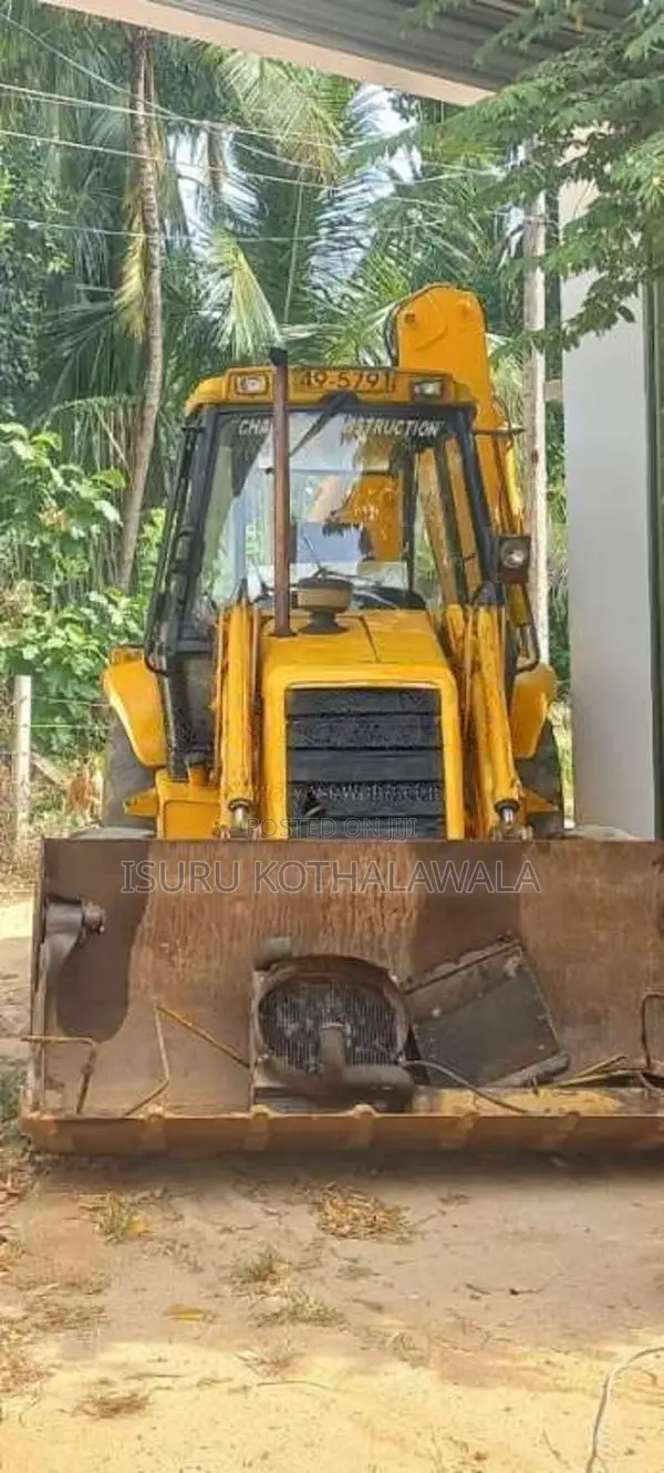 JCB 3CX 1995 Heavy-Duty (Used)