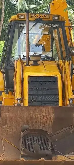 JCB 3CX 1995 Heavy-Duty (Used)