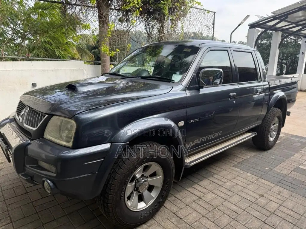 Mitsubishi L200 2011 Pickup (Used)