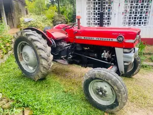 Massey-Ferguson 135 1980 Tractor (Used)