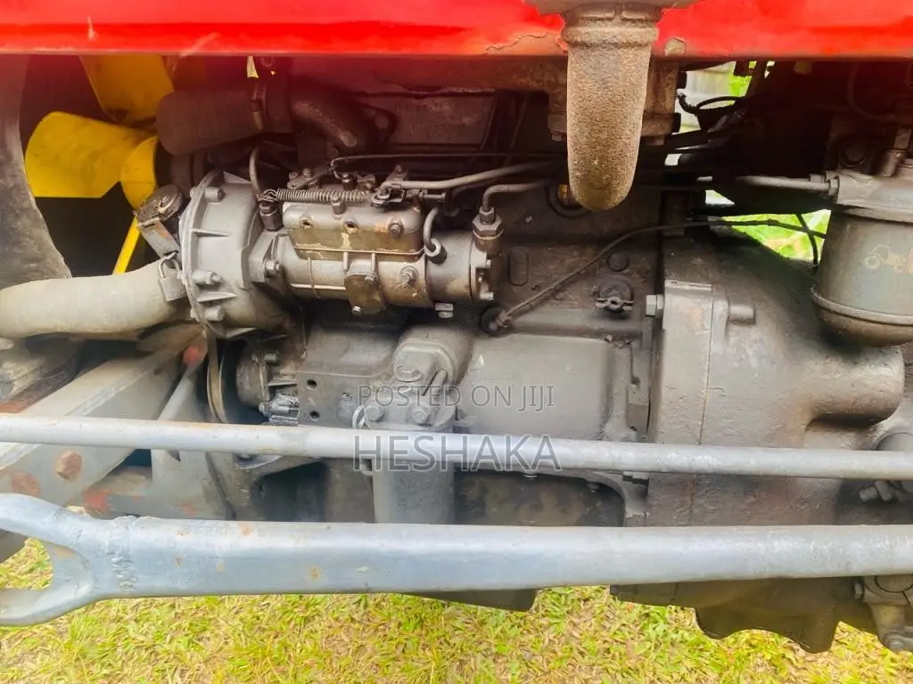 Massey-Ferguson 135 1980 Tractor (Used)