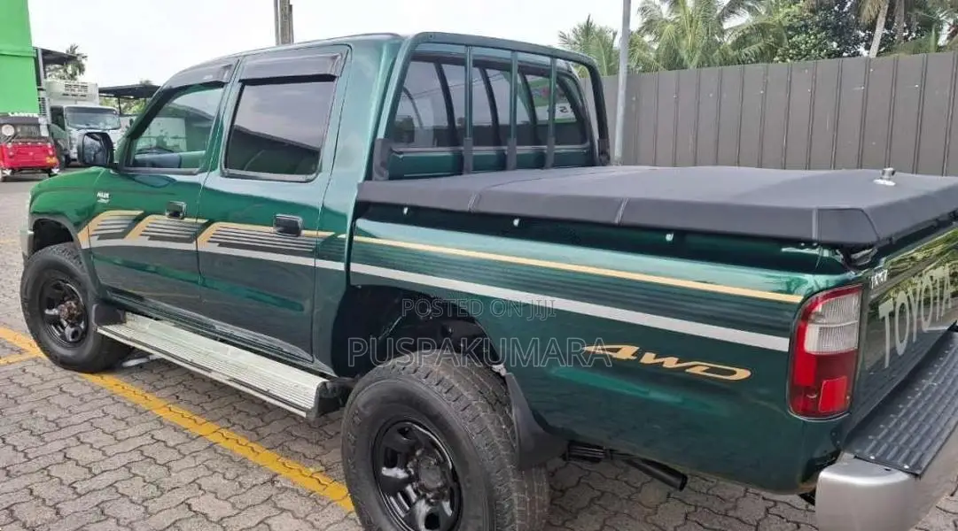 Toyota Hilux LN166R 2002 Pickup (Used)