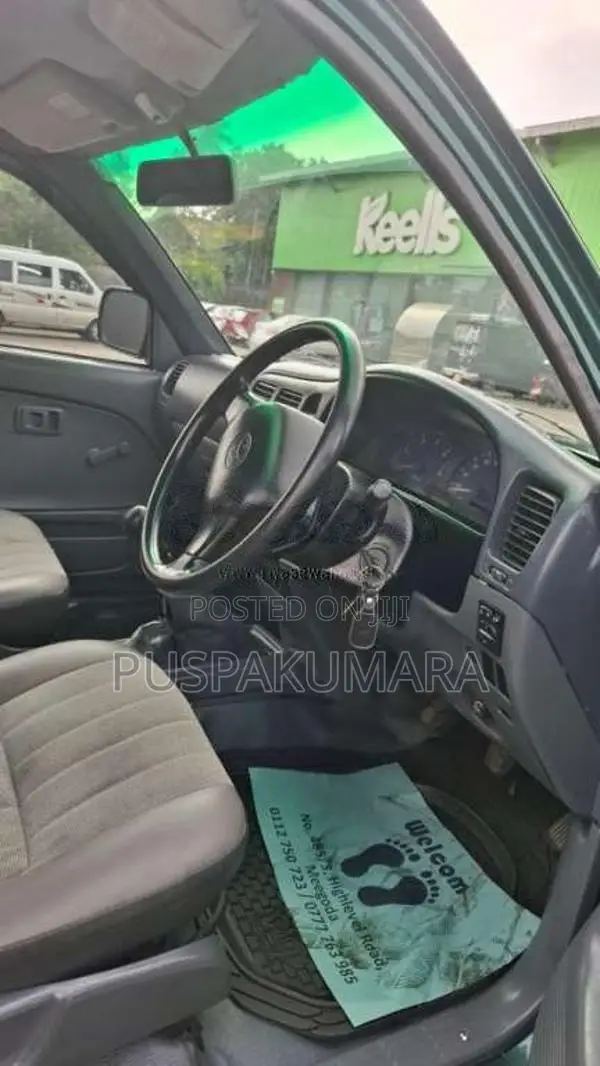 Toyota Hilux LN166R 2002 Pickup (Used)