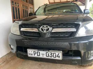 Toyota Hilux 2008 Pickup (Used)