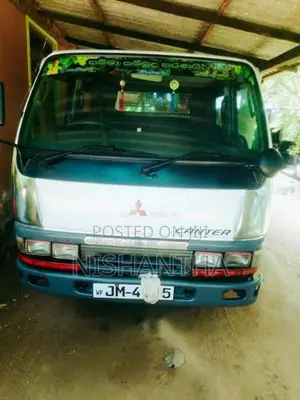 Mitsubishi Canter 2004 Crew Cab (Used)