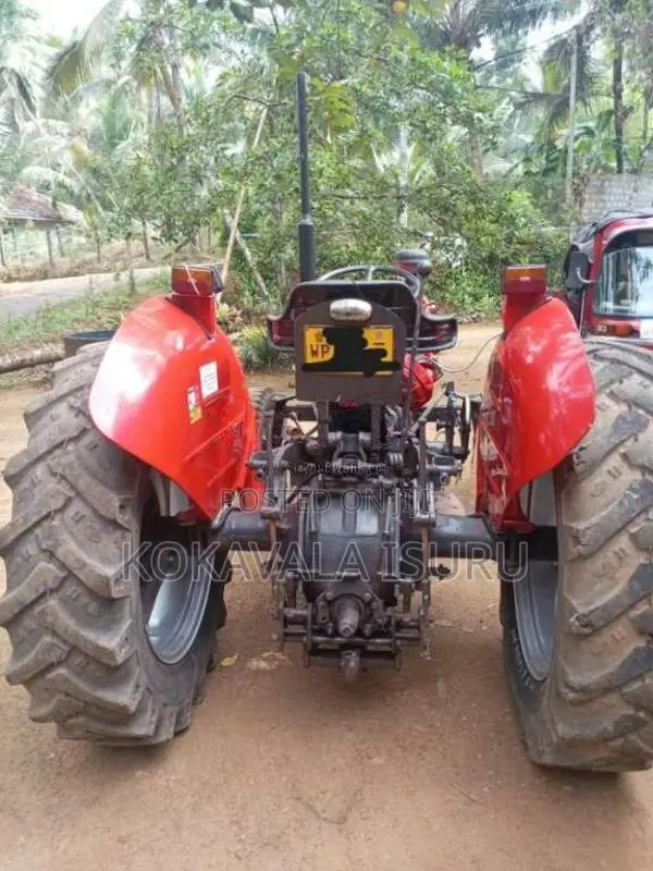 Massey-Ferguson 240 2003 Tractor (Used)