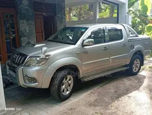 Toyota Hilux 2011 Pickup (Used)