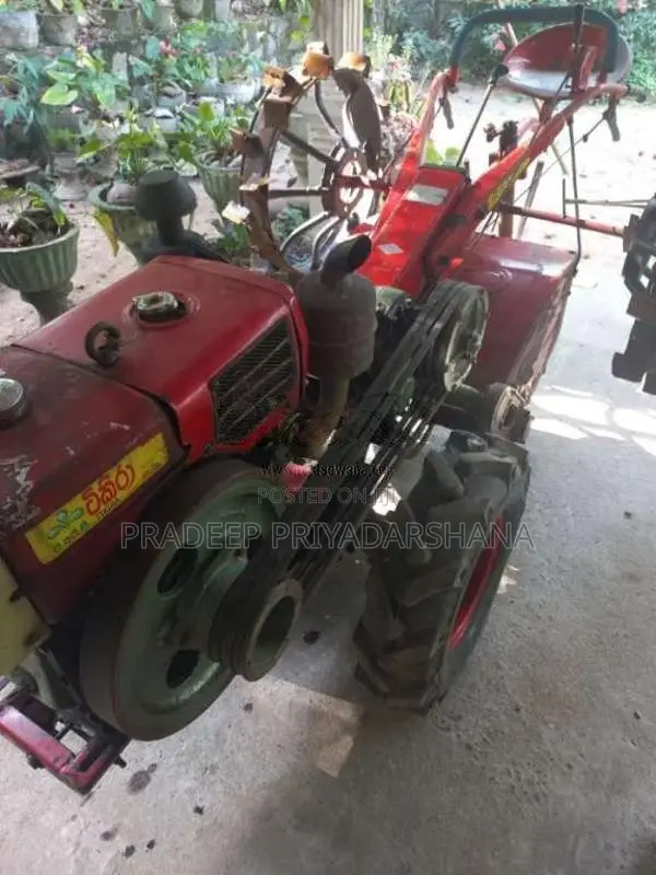 Kubota Sifang 2011 Tractor (Used)