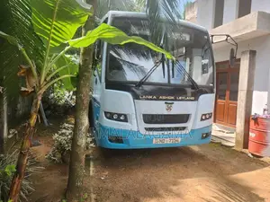 Ashok-Leyland Ashok-Leyland 2018 Bus (Used)