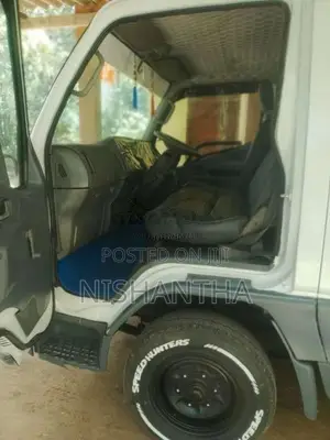 Mitsubishi Canter 2004 Crew Cab (Used)