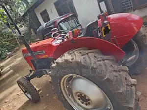Massey-Ferguson 240 2003 Tractor (Used)