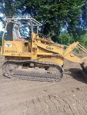 CAT Cat931b 1999 Heavy-Duty (Used)