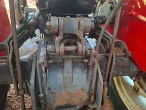 Massey-Ferguson 135 D 1988 Tractor (Used)