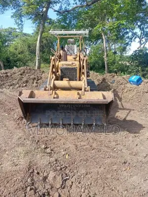 CAT Cat931b 1999 Heavy-Duty (Used)